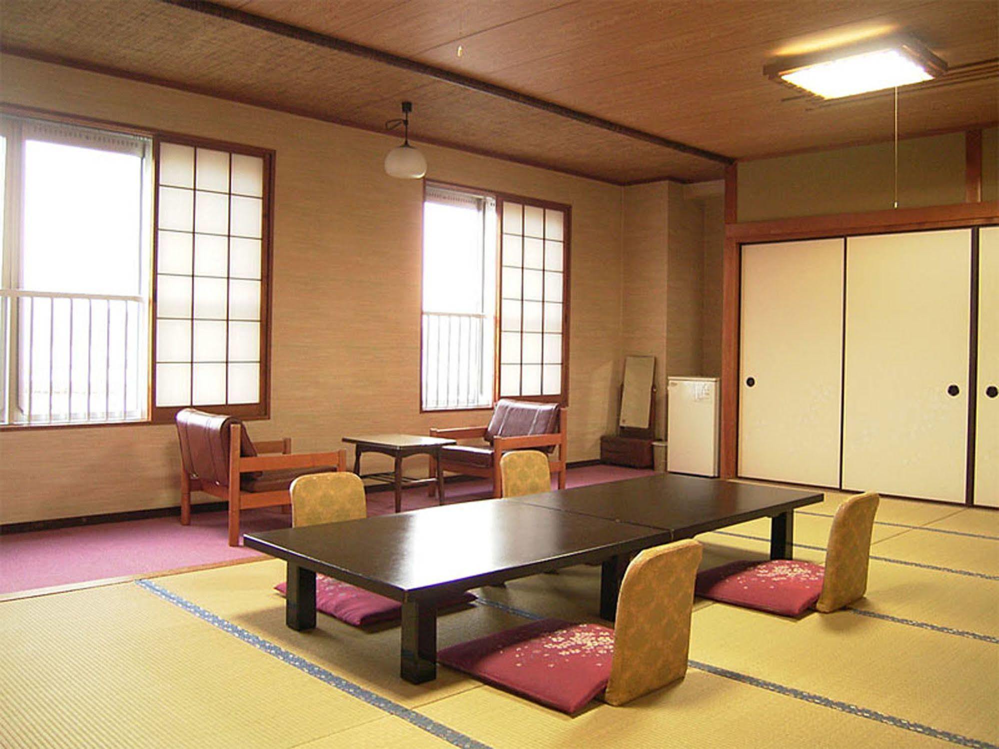 Toushijima Onsen Suzunami Тоба Екстериор снимка
