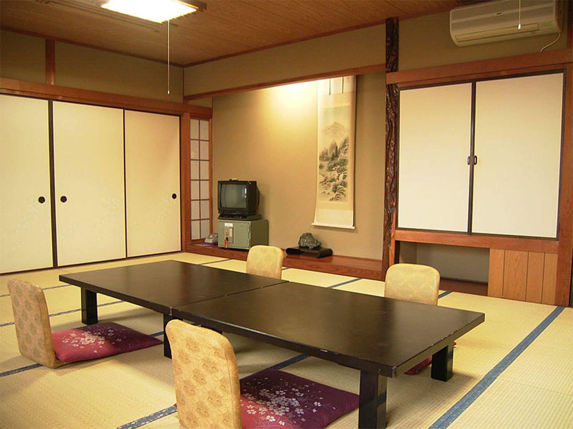Toushijima Onsen Suzunami Тоба Екстериор снимка