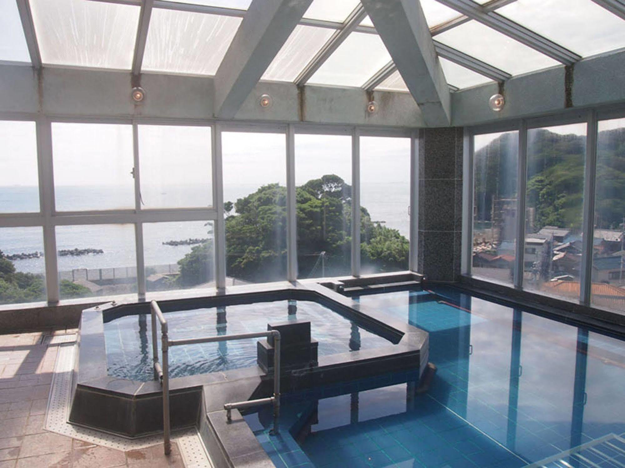 Toushijima Onsen Suzunami Тоба Екстериор снимка